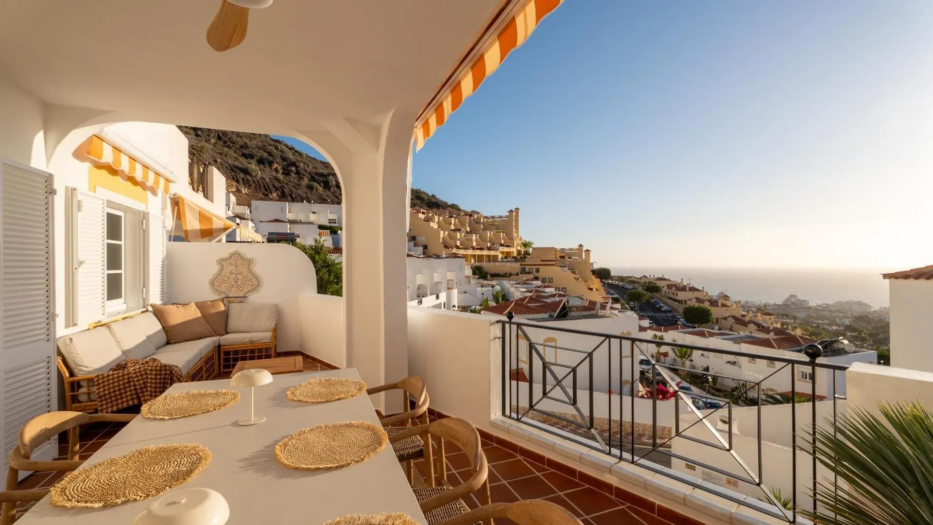 Mosaico Ocean View Boutique Apartment Costa Adeje 0*,